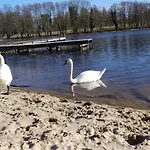 Szary Domek Nad Jeziorem 2 Sea & Lake *