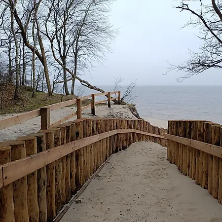 Tatil Evi Sea & Lake Szary Domek 2 *