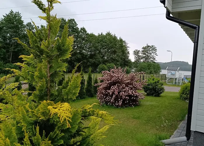 Szary Ii Sea & Сasa de vacaciones Kołczewo